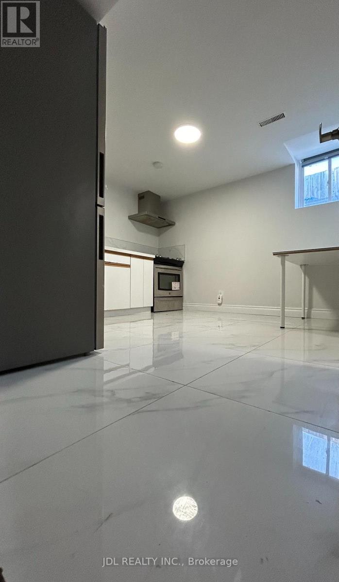 ENTIRE 1BEDROOMUNITA BSMT-91 Bushmills Sq Square, Toronto, ON, M1V 1K5 - 6