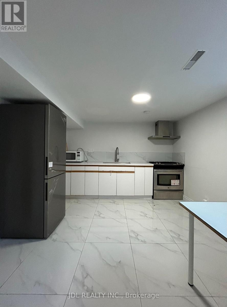 ENTIRE 1BEDROOMUNITA BSMT-91 Bushmills Sq Square, Toronto, ON, M1V 1K5 - 3