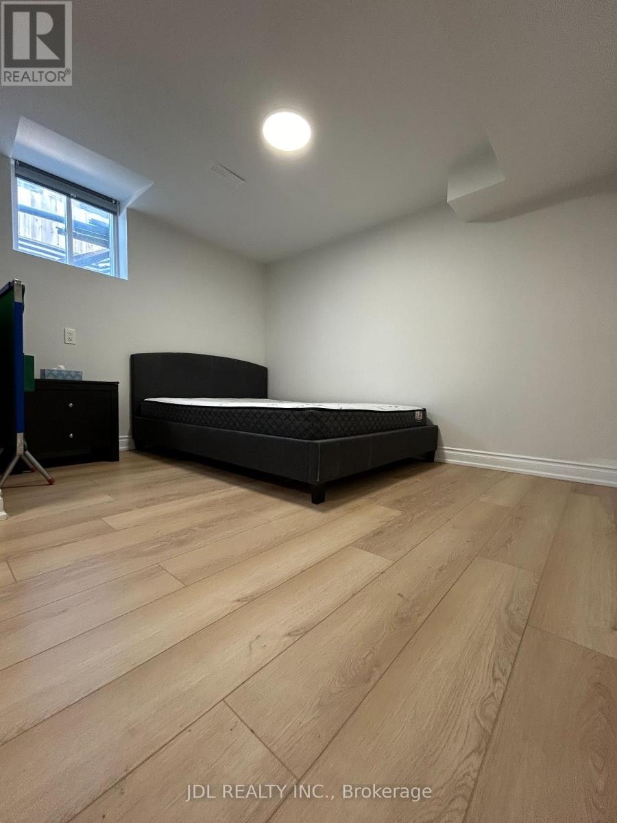 ENTIRE 1BEDROOMUNITA BSMT-91 Bushmills Sq Square, Toronto, ON, M1V 1K5 - 5
