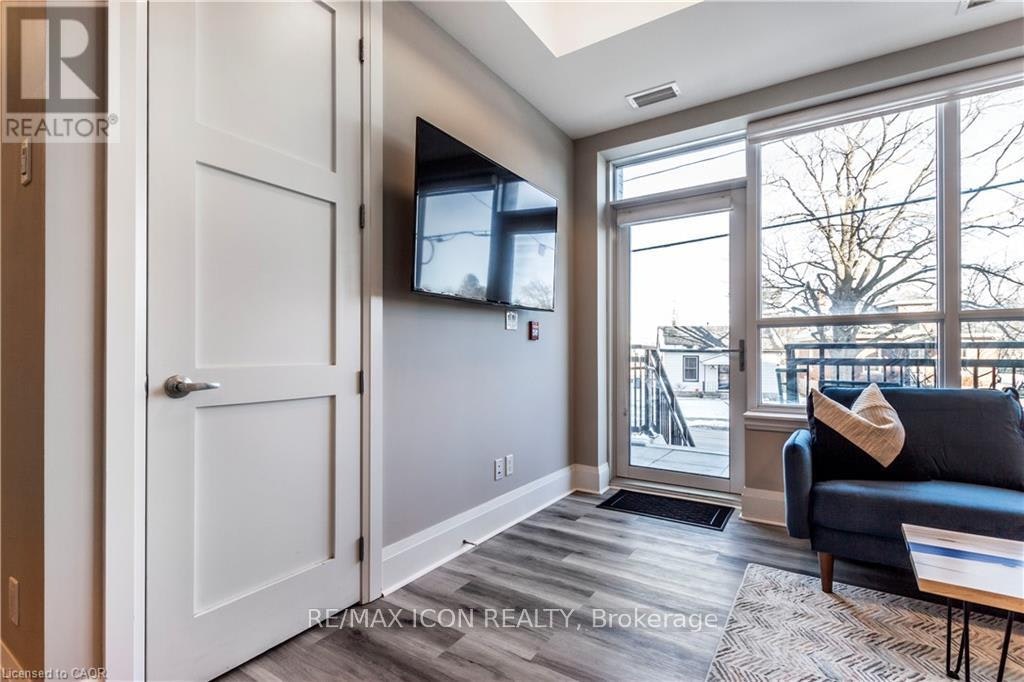 102-63 Arthur Street S, Guelph, ON, N1E 0A8 - 4