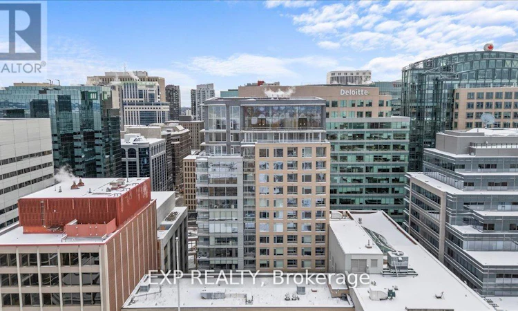 910-101 Queen Street