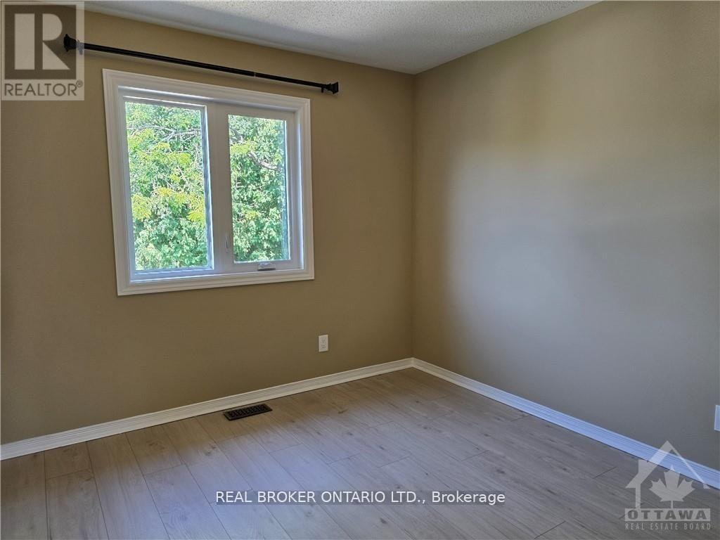 59 Piper Crescent, Ottawa, ON, K2K 2S9 - 12