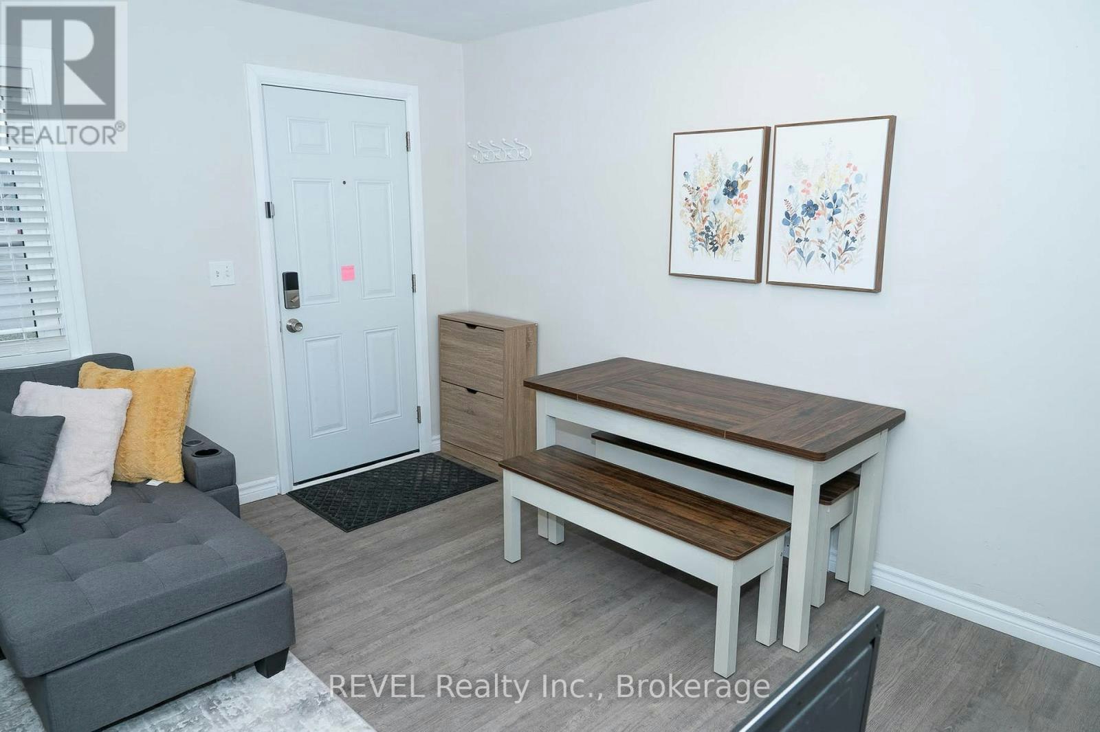 6482 Mcleod Road, Niagara Falls, ON, L2G 3G1 - 6