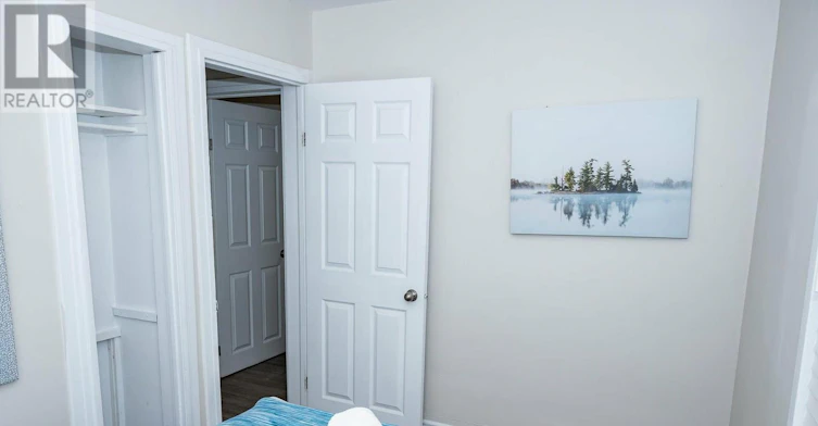 6482 Mcleod Road, Niagara Falls, ON, L2G 3G1 - 11
