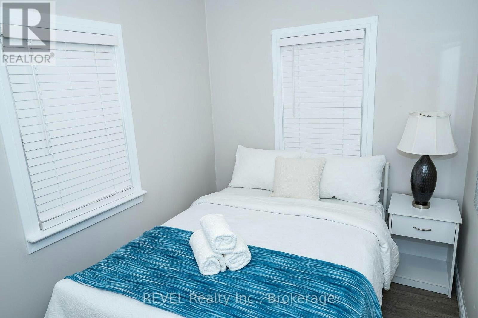 6482 Mcleod Road, Niagara Falls, ON, L2G 3G1 - 10