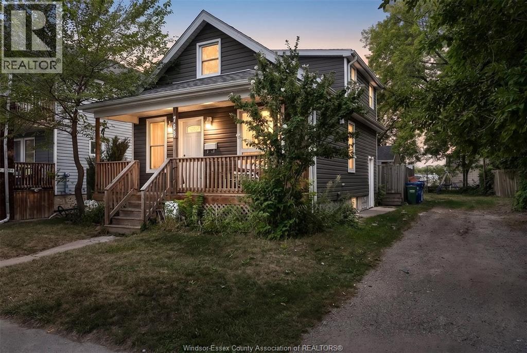 768 Mckay, Windsor, ON, N9B 2A1