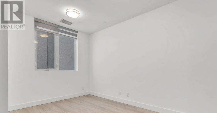 228-6 Greenbriar Road, Toronto, ON, M2K 0H6 - 13