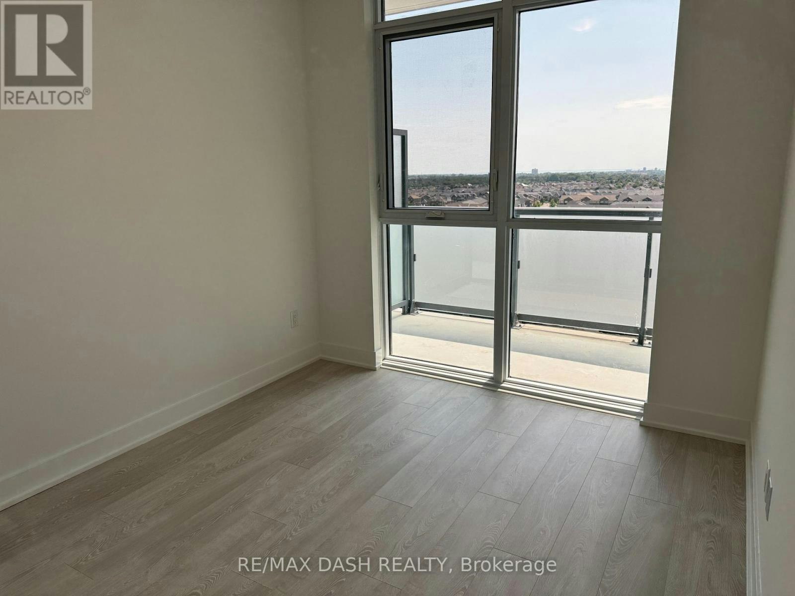 922-2545 Simcoe Street N, Oshawa, ON, L1L 0W3 - 7