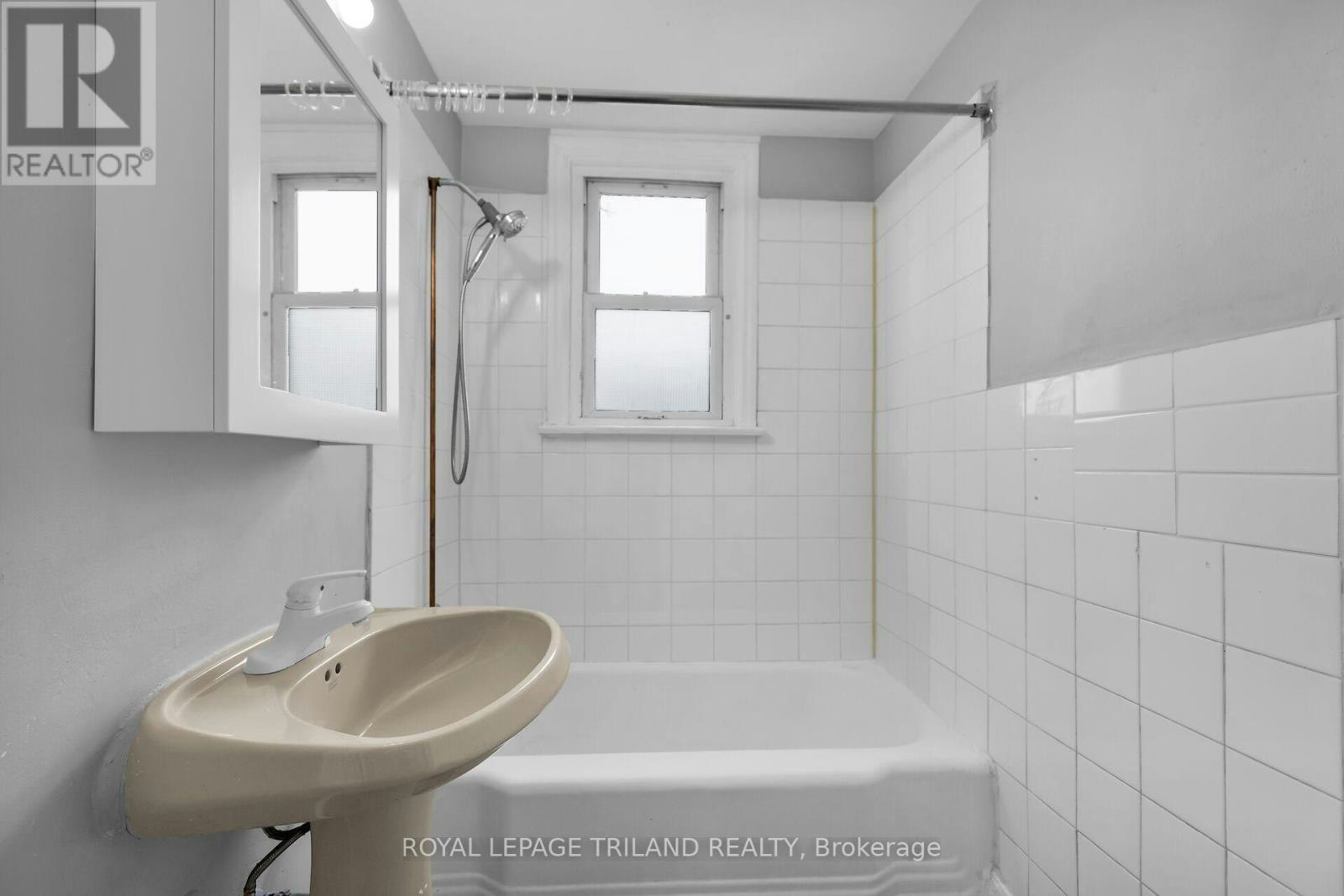 C-204 Colborne Street, London, ON, N6B 2S2 - 5