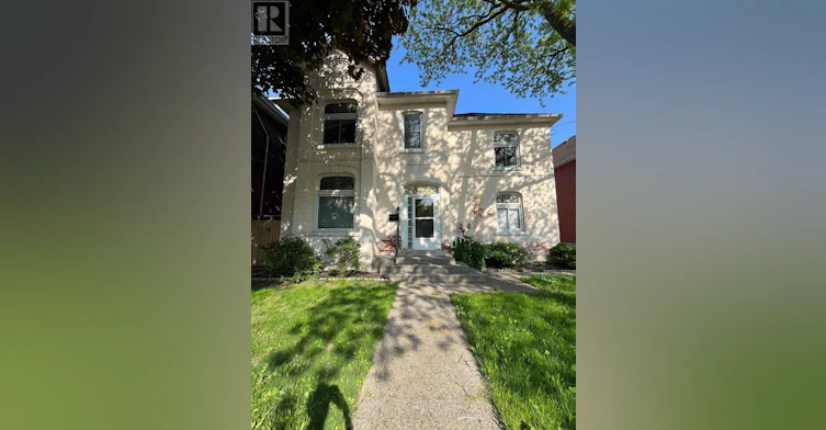 LOWER-68 East Avenue N, Hamilton, ON, L8L 5H5