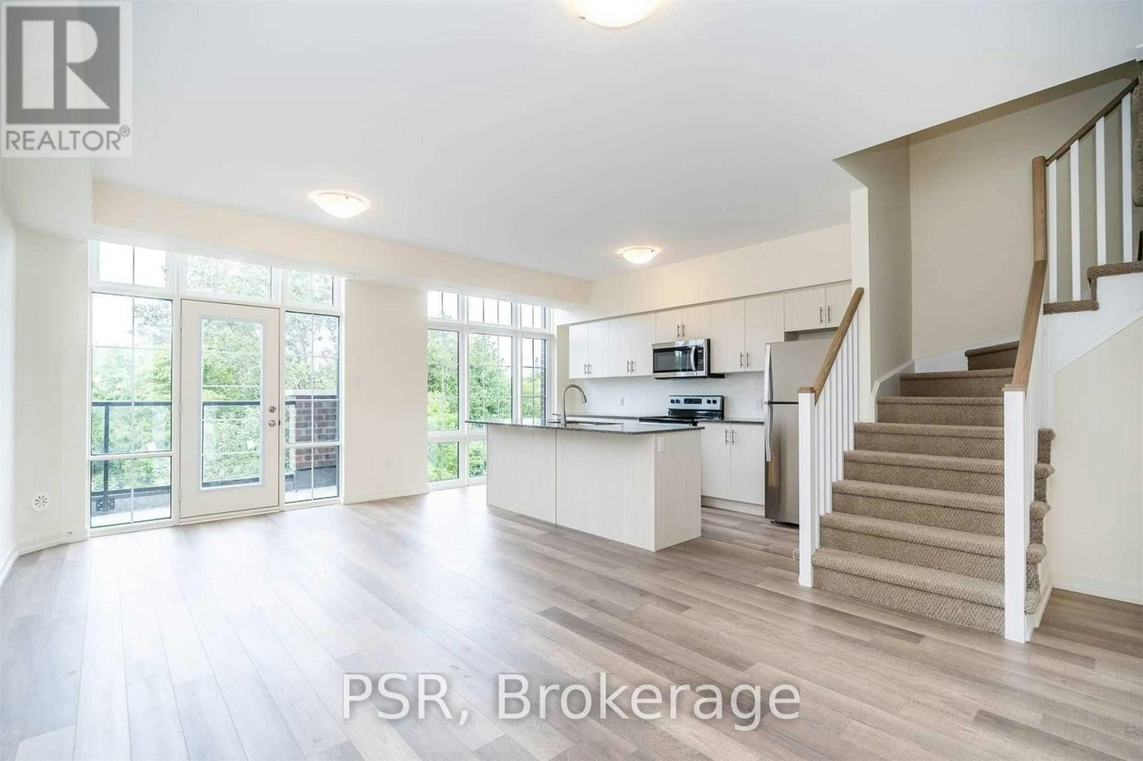 449-18 Whitaker Way, Whitchurch-Stouffville, ON, L4A 4T4 - 3