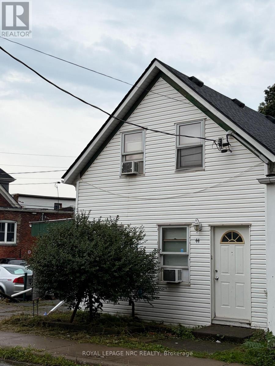 44 North Street, St. Catharines, ON, L2R 2S5