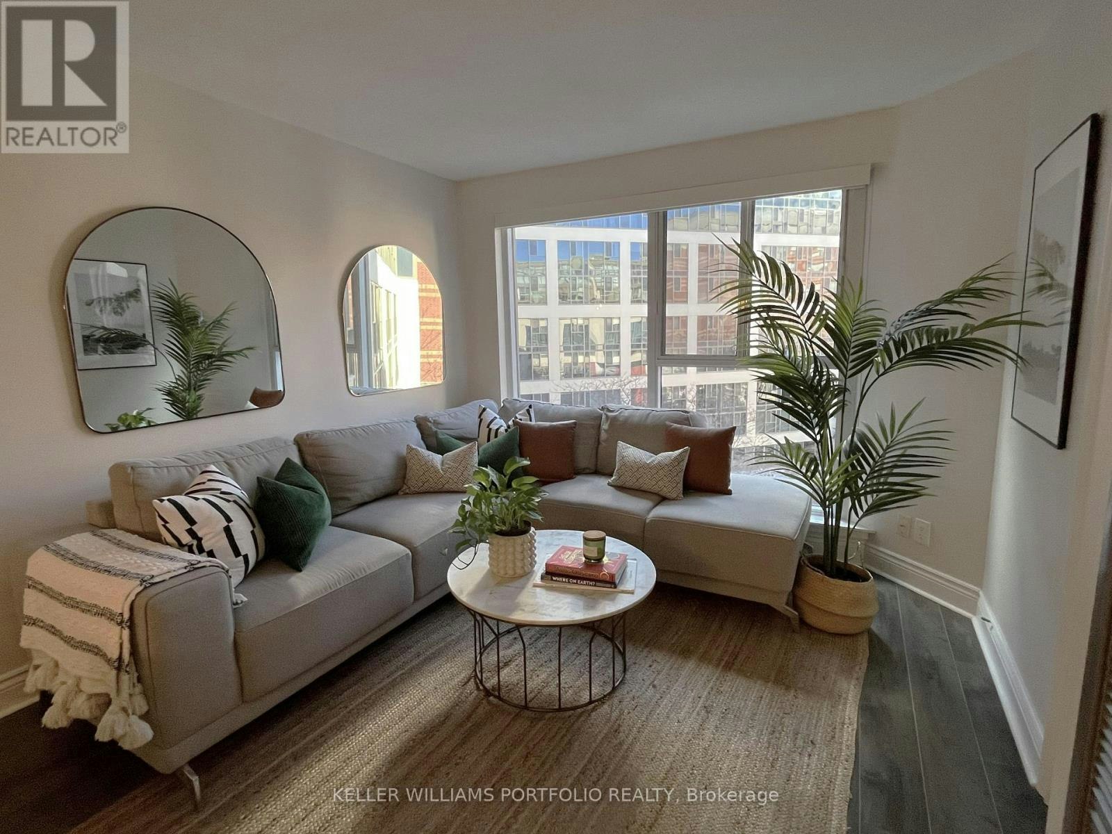 539-222 The Esplanade Street, Toronto, ON, M5A 4M8 - 9