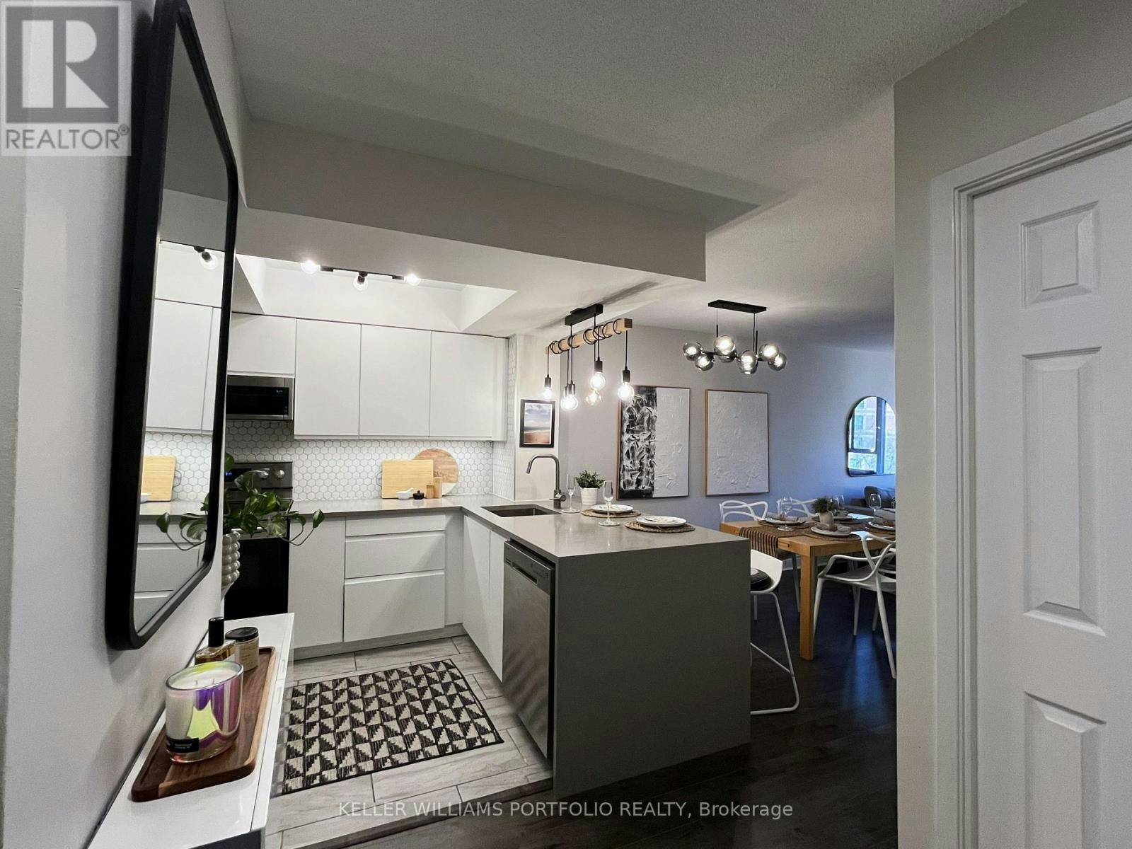 539-222 The Esplanade Street, Toronto, ON, M5A 4M8 - 10