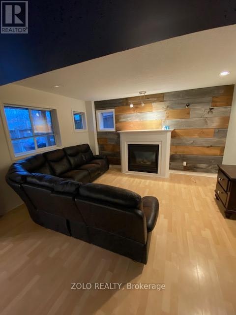 24 Coburn Crescent, New Tecumseth, ON, L0G 1A0 - 4
