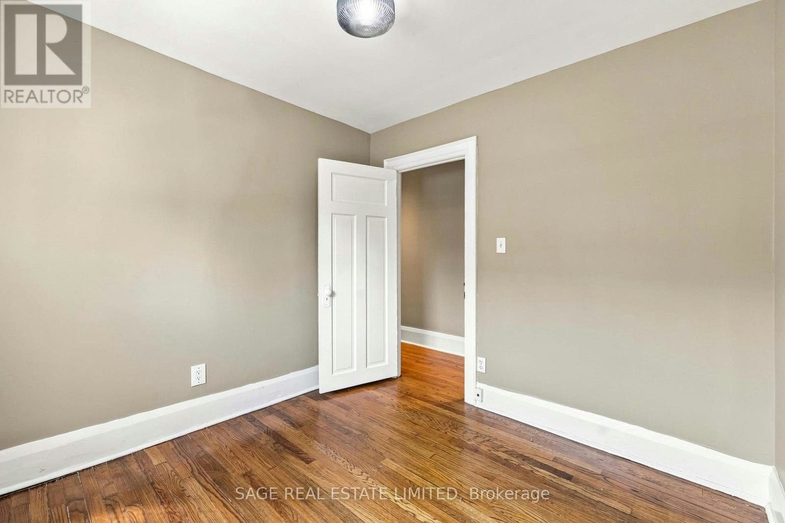 MAIN FLOOR-251 High Park Avenue, Toronto, ON, M6P 2S5 - 24