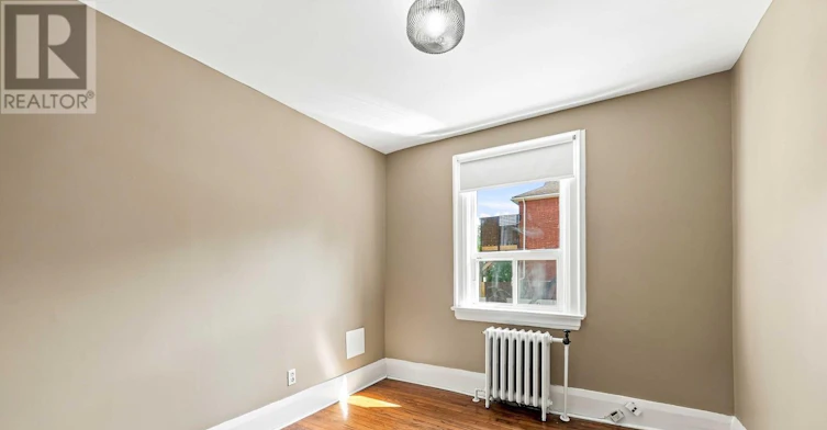 MAIN FLOOR-251 High Park Avenue, Toronto, ON, M6P 2S5 - 22