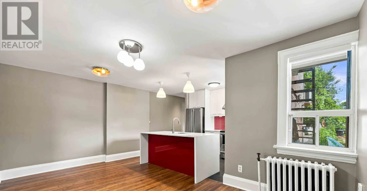 MAIN FLOOR-251 High Park Avenue, Toronto, ON, M6P 2S5 - 12