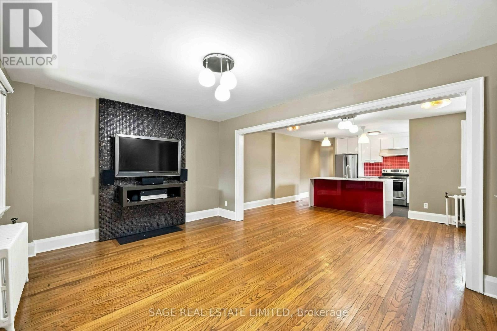 MAIN FLOOR-251 High Park Avenue, Toronto, ON, M6P 2S5 - 6