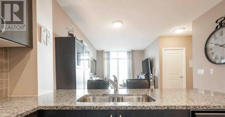 608-9235 Jane Street, Vaughan, ON, L6A 0J7 - 7
