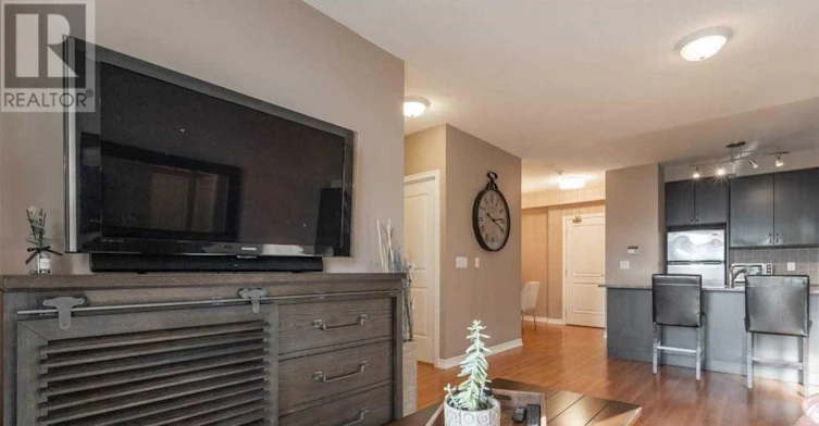 608-9235 Jane Street, Vaughan, ON, L6A 0J7 - 13