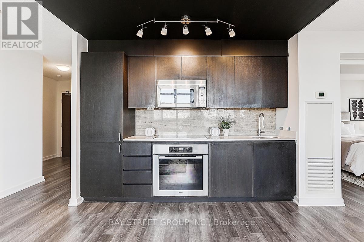1206-15 Iceboat Terrace, Toronto, ON, M5V 4A5 - 11