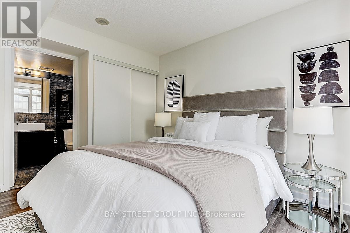 1206-15 Iceboat Terrace, Toronto, ON, M5V 4A5 - 15