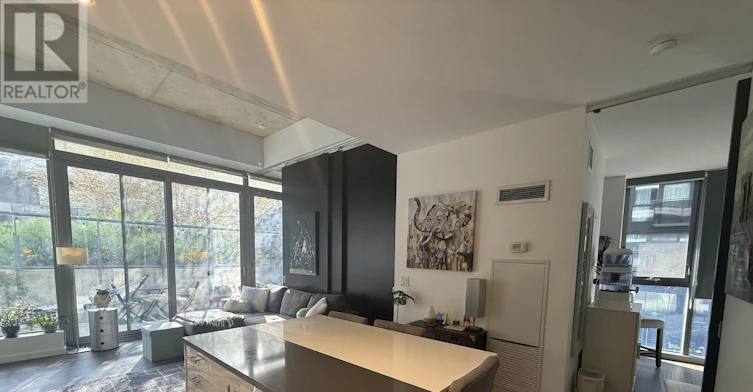 305-32 Trolley Crescent, Toronto, ON, M5A 0E9 - 4