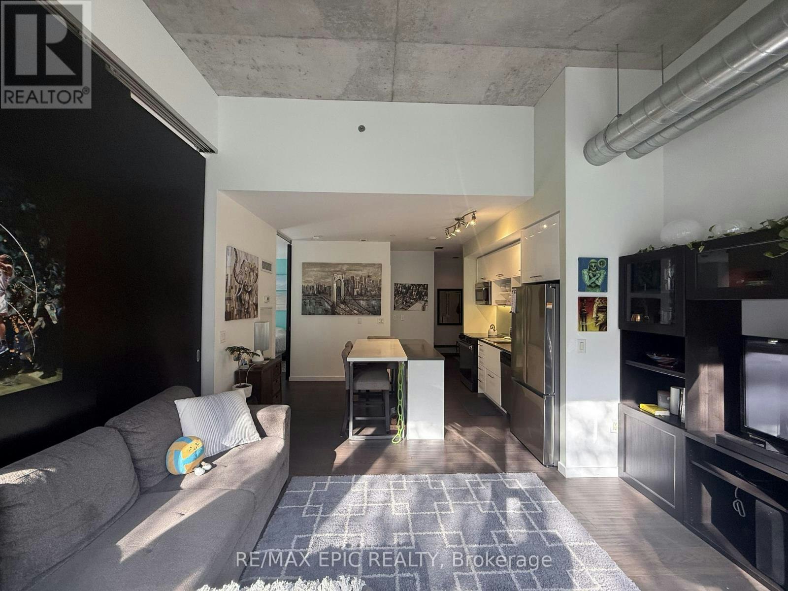 305-32 Trolley Crescent, Toronto, ON, M5A 0E9 - 8