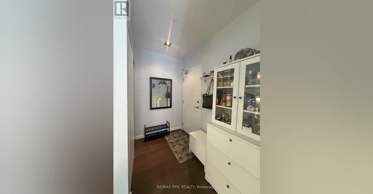 305-32 Trolley Crescent, Toronto, ON, M5A 0E9 - 2