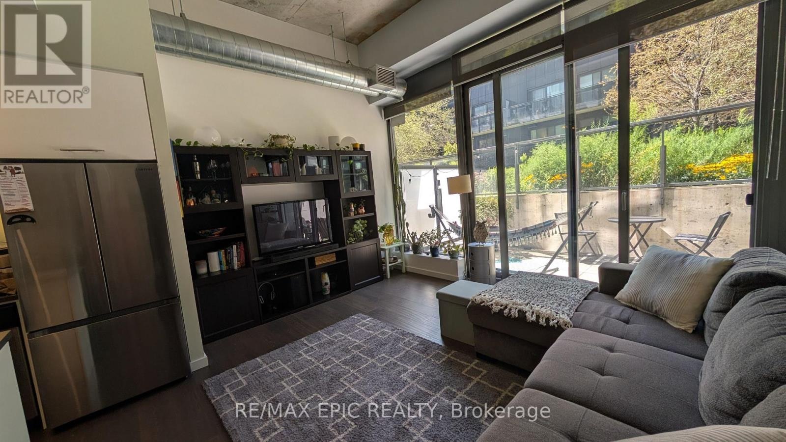 305-32 Trolley Crescent, Toronto, ON, M5A 0E9 - 7