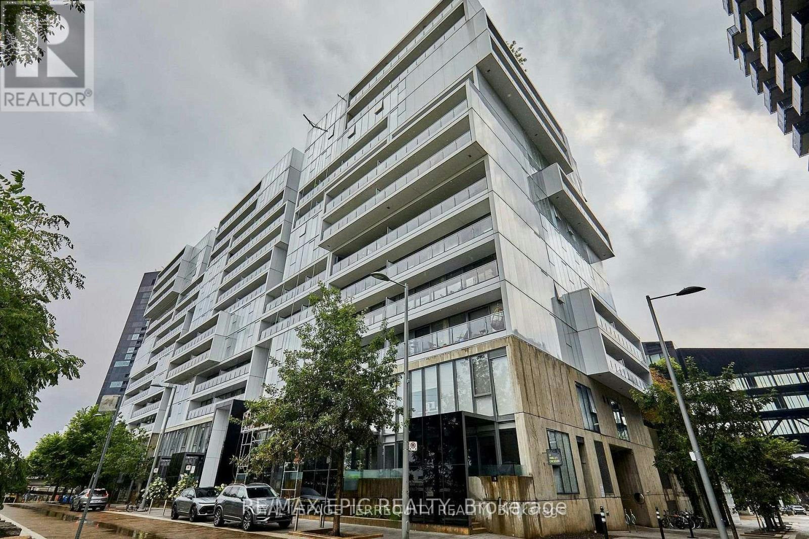 305-32 Trolley Crescent, Toronto, ON, M5A 0E9