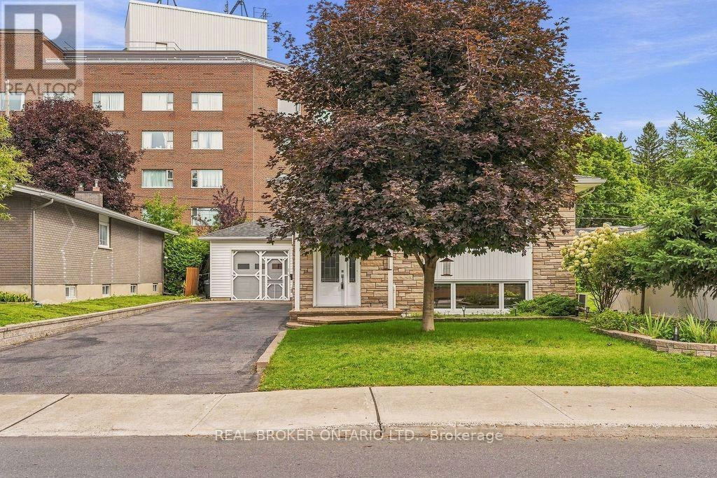257 Lavergne Street, Ottawa, ON, K1L 5E4