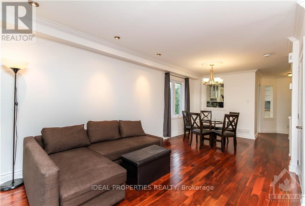 54 Thornbury Crescent, Ottawa, ON, K2G 6C4 - 8