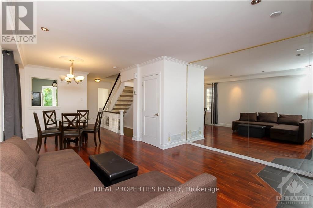 54 Thornbury Crescent, Ottawa, ON, K2G 6C4 - 7