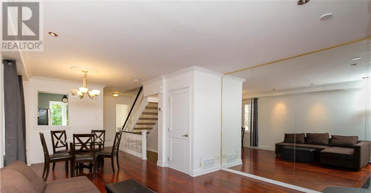 54 Thornbury Crescent, Ottawa, ON, K2G 6C4 - 7