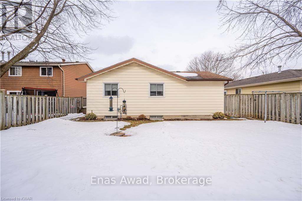 70 Churchill Street, Waterloo, ON, N2L 2X2 - 7