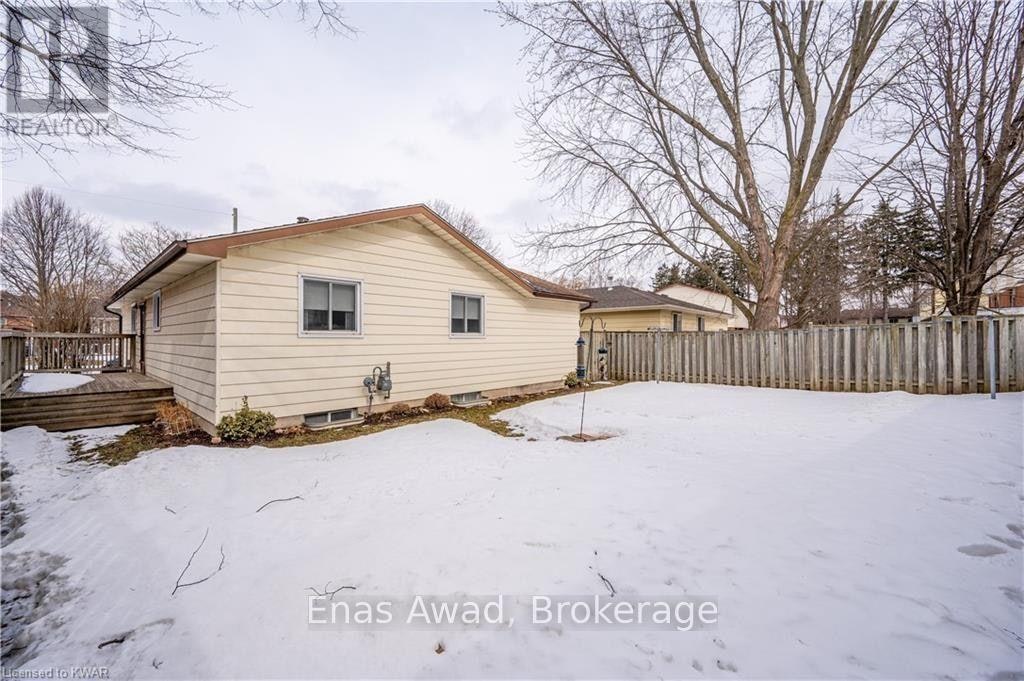 70 Churchill Street, Waterloo, ON, N2L 2X2 - 8