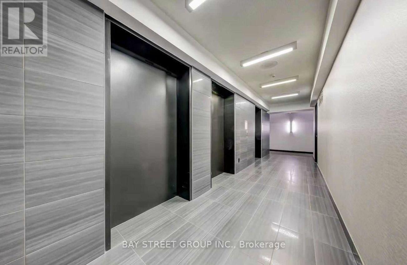 2006-210 Victoria Street, Toronto, ON, M5B 2R3 - 5