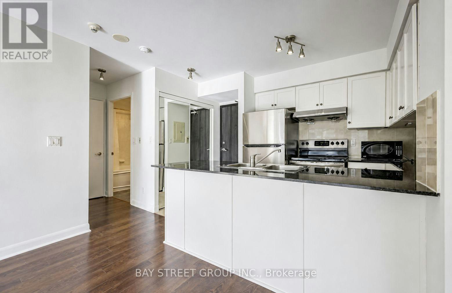 2006-210 Victoria Street, Toronto, ON, M5B 2R3 - 10