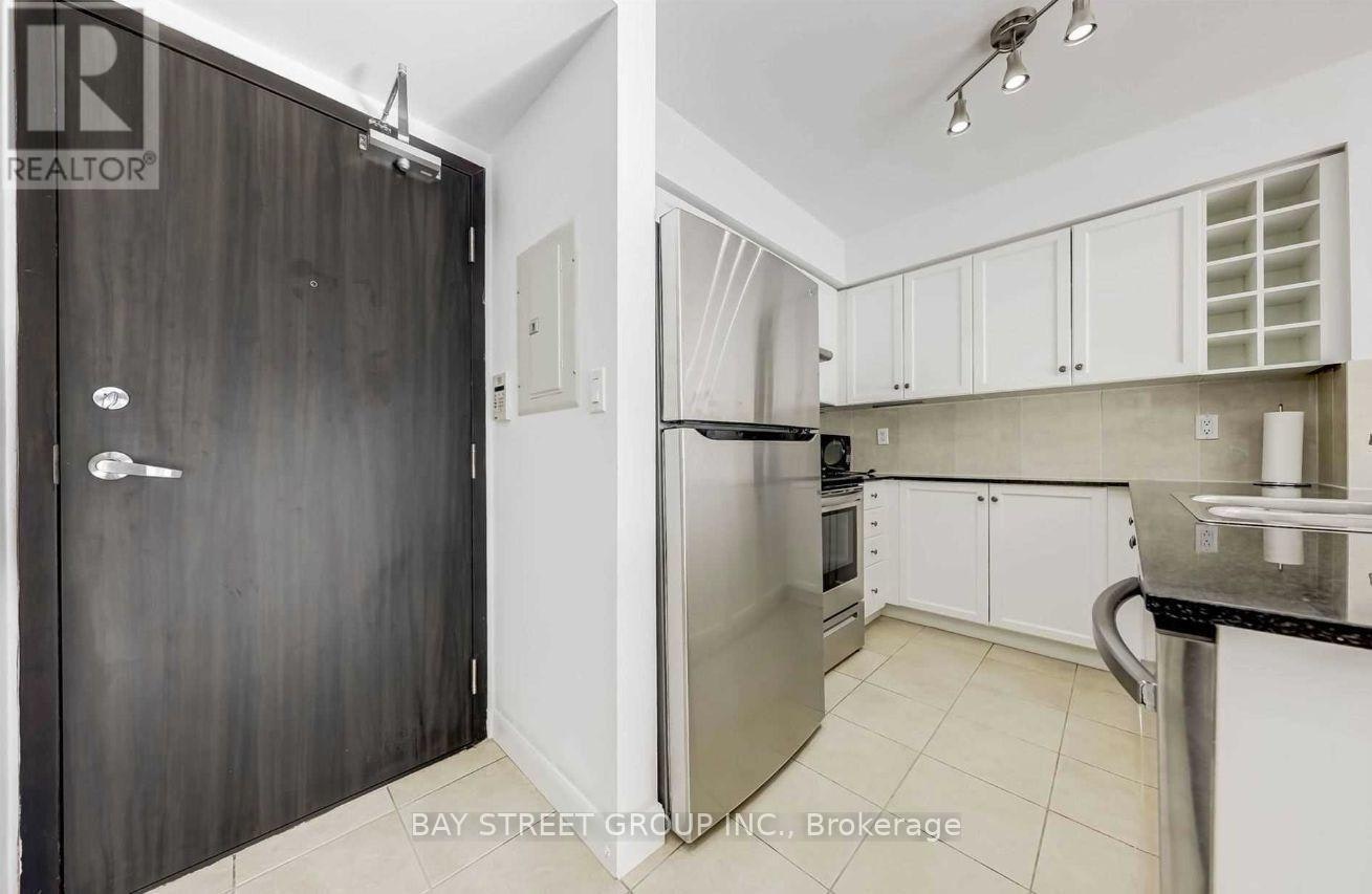 2006-210 Victoria Street, Toronto, ON, M5B 2R3 - 7
