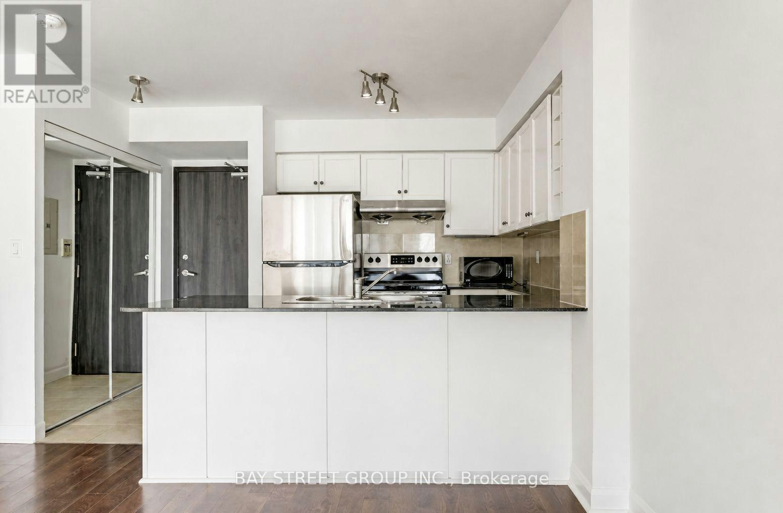 2006-210 Victoria Street, Toronto, ON, M5B 2R3 - 11