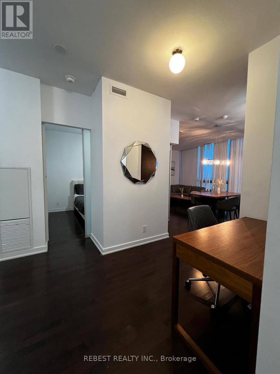 6709-14 York Street, Toronto, ON, M5J 0B1 - 9