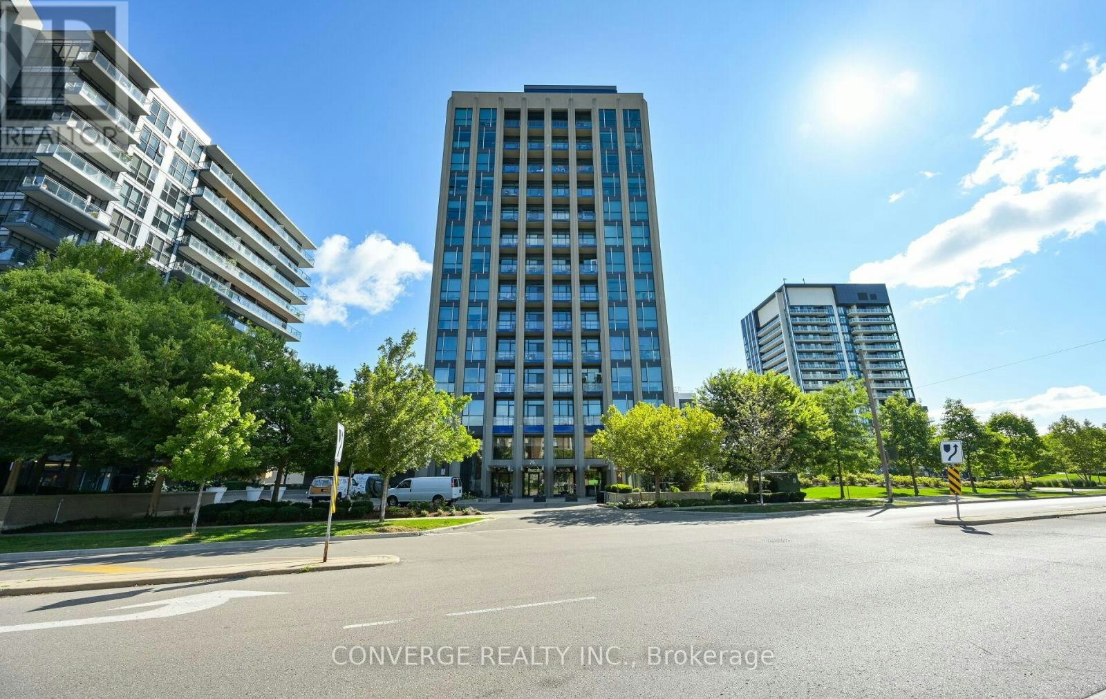 203-75 The Donway W, Toronto, ON, M3C 2E9