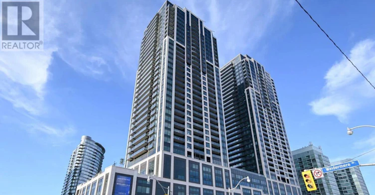 1715-1928 Lake Shore Boulevard W, Toronto, ON, M6S 0B1