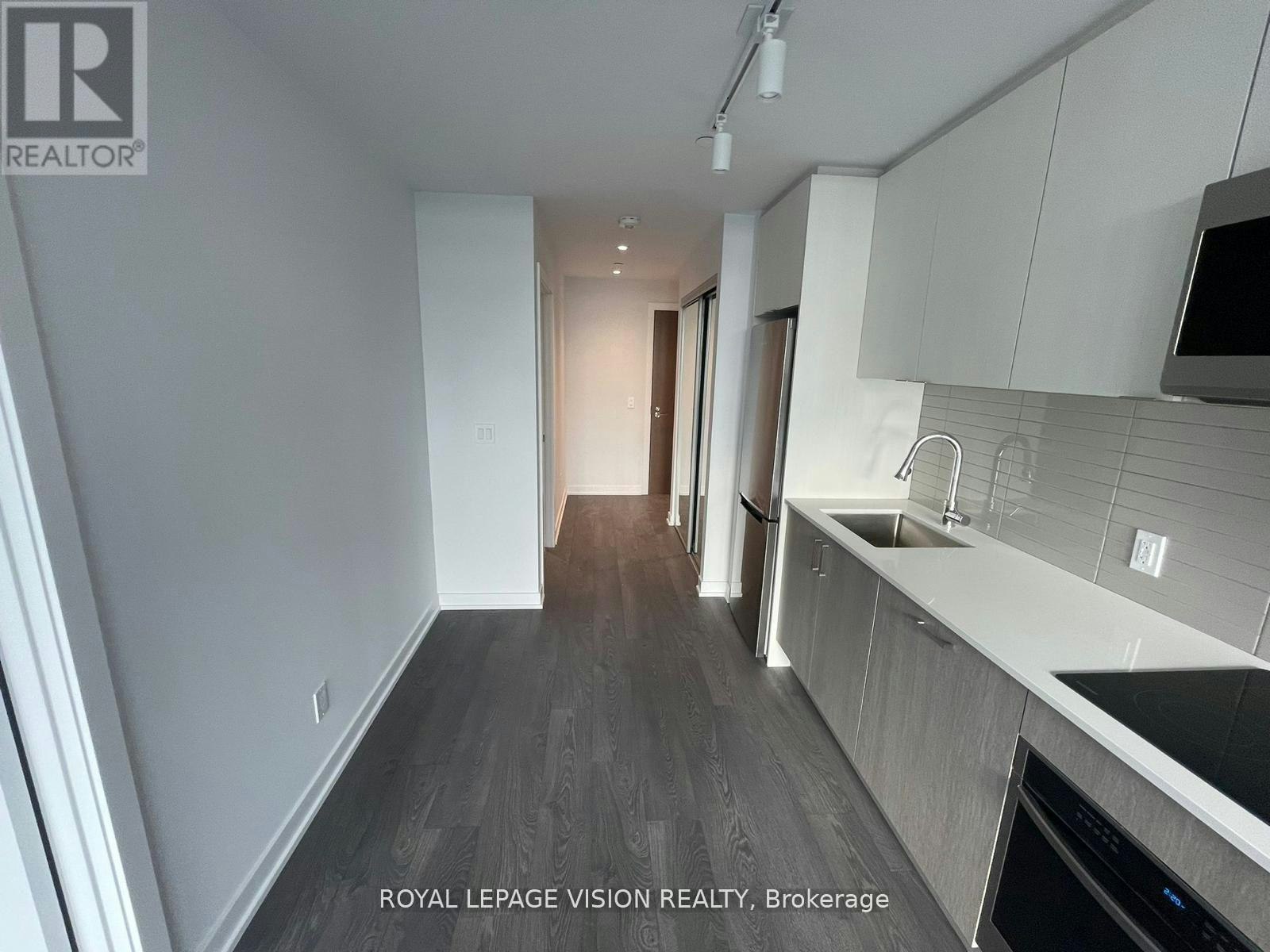 1715-1928 Lake Shore Boulevard W, Toronto, ON, M6S 0B1 - 13