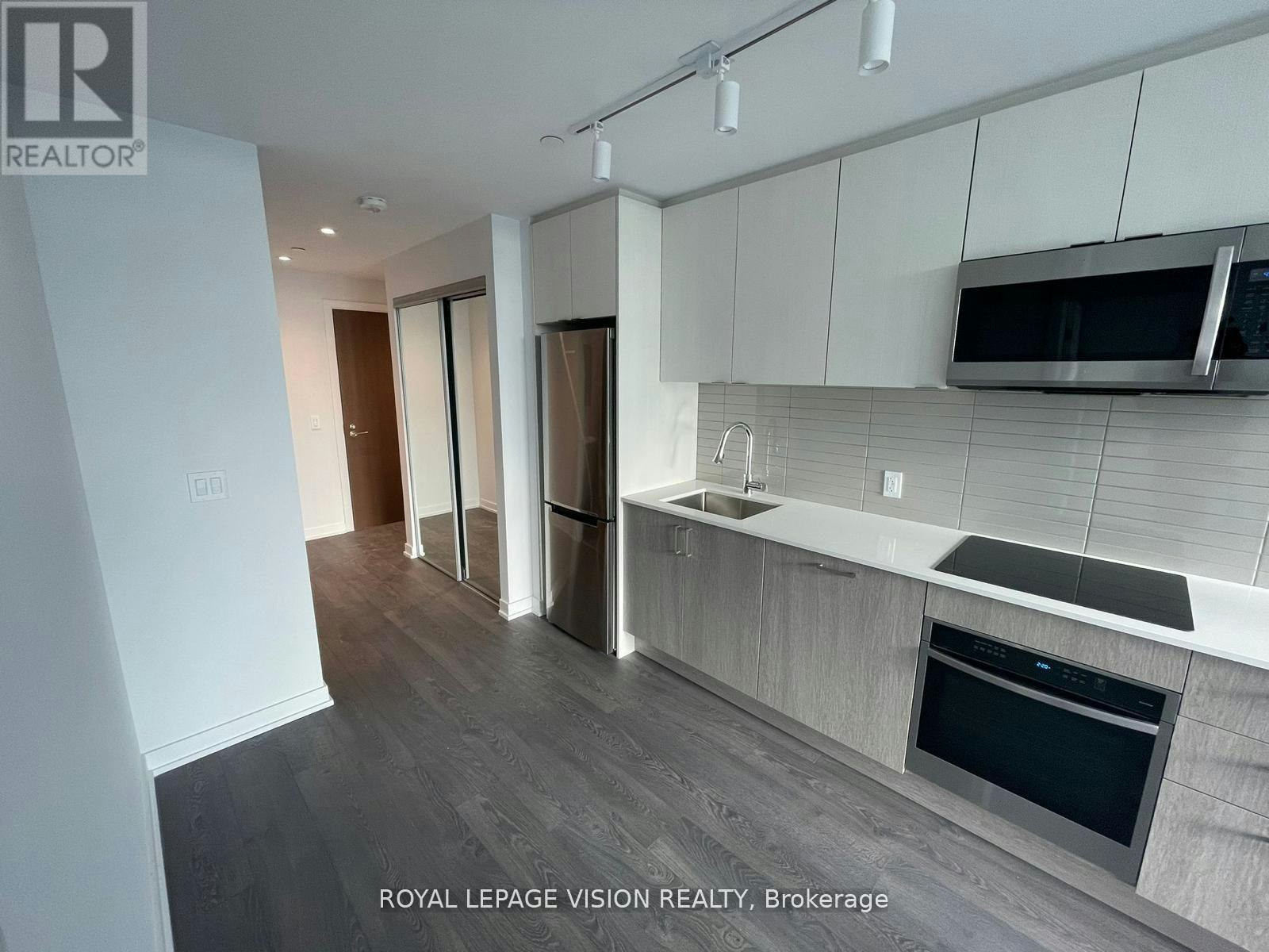 1715-1928 Lake Shore Boulevard W, Toronto, ON, M6S 0B1 - 12