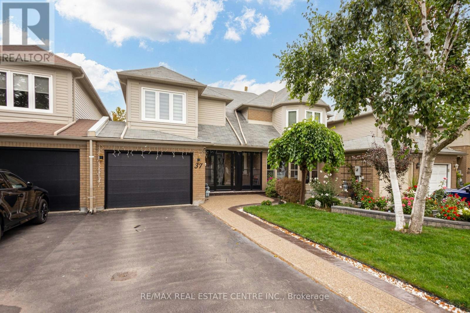 37 Woodstream Avenue, Brampton, ON, L6R 1N7