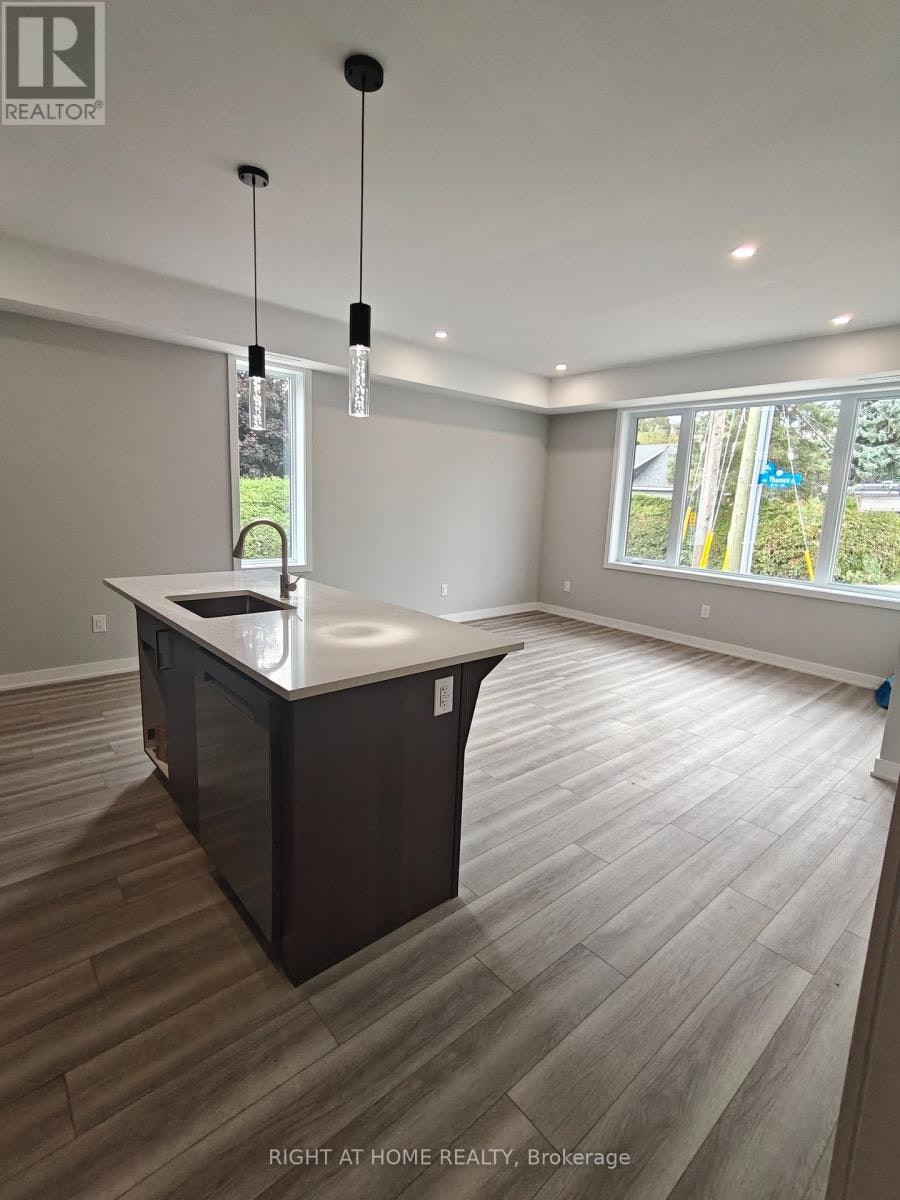 A-1336 Thames Street, Ottawa, ON, K1Z 7N4 - 5