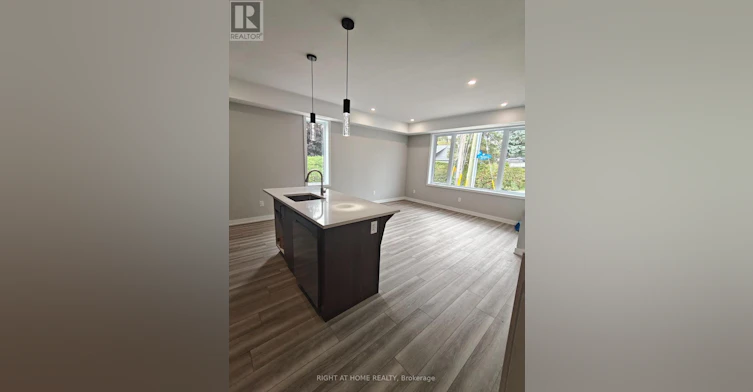 A-1336 Thames Street, Ottawa, ON, K1Z 7N4 - 5